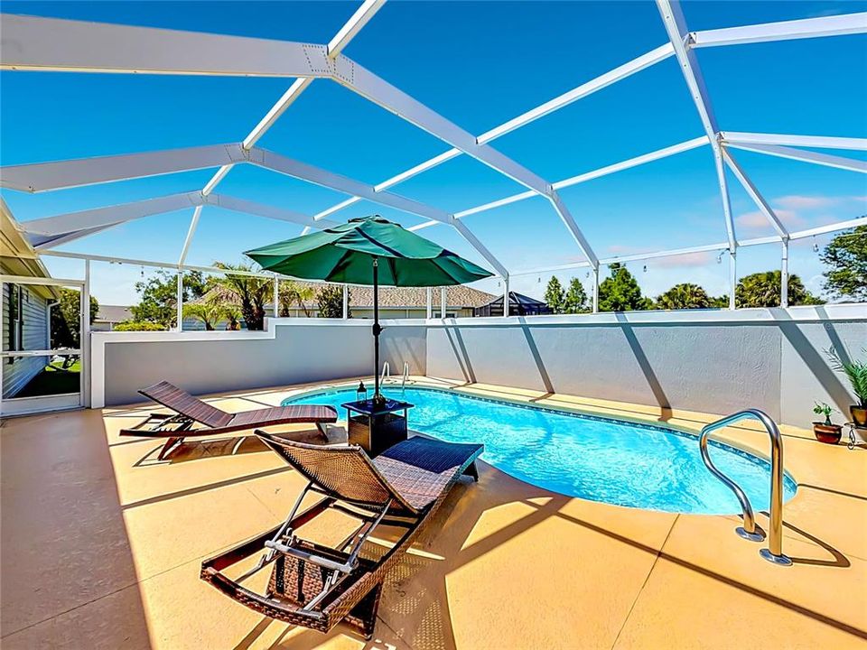 For Sale: $600,000 (3 beds, 2 baths, 1914 Square Feet)