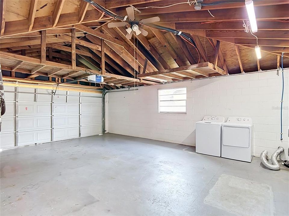 For Sale: $462,000 (4 beds, 2 baths, 1751 Square Feet)