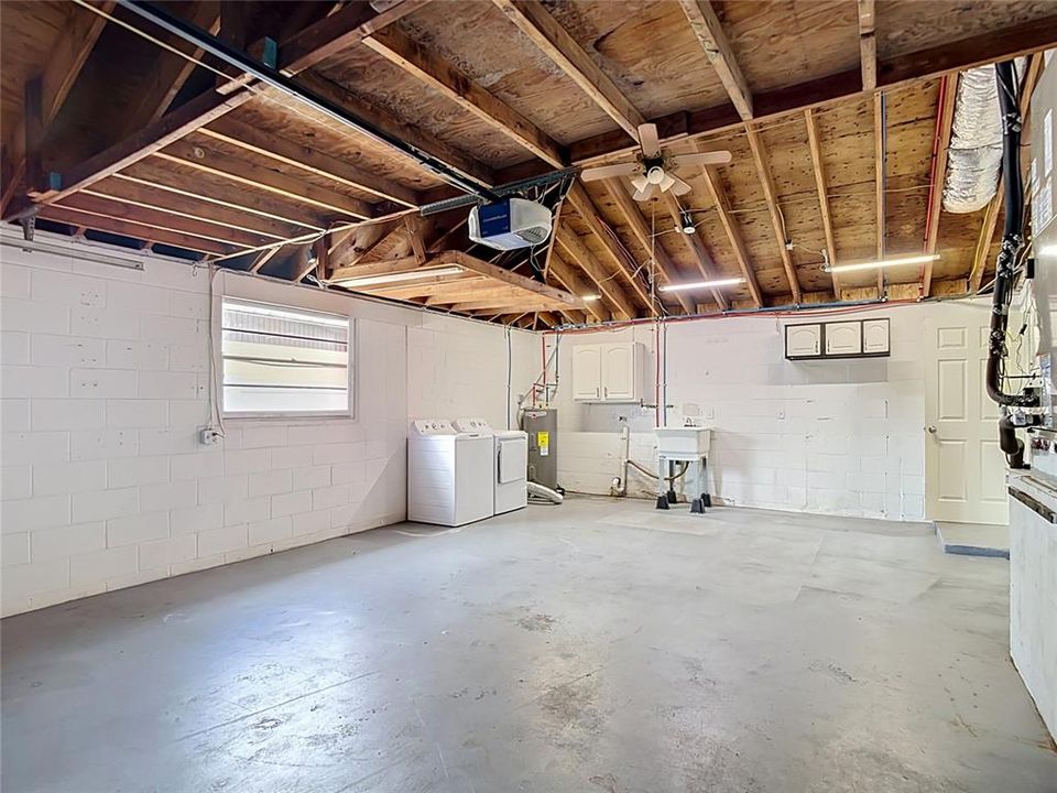 For Sale: $462,000 (4 beds, 2 baths, 1751 Square Feet)