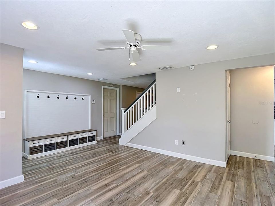 For Sale: $462,000 (4 beds, 2 baths, 1751 Square Feet)