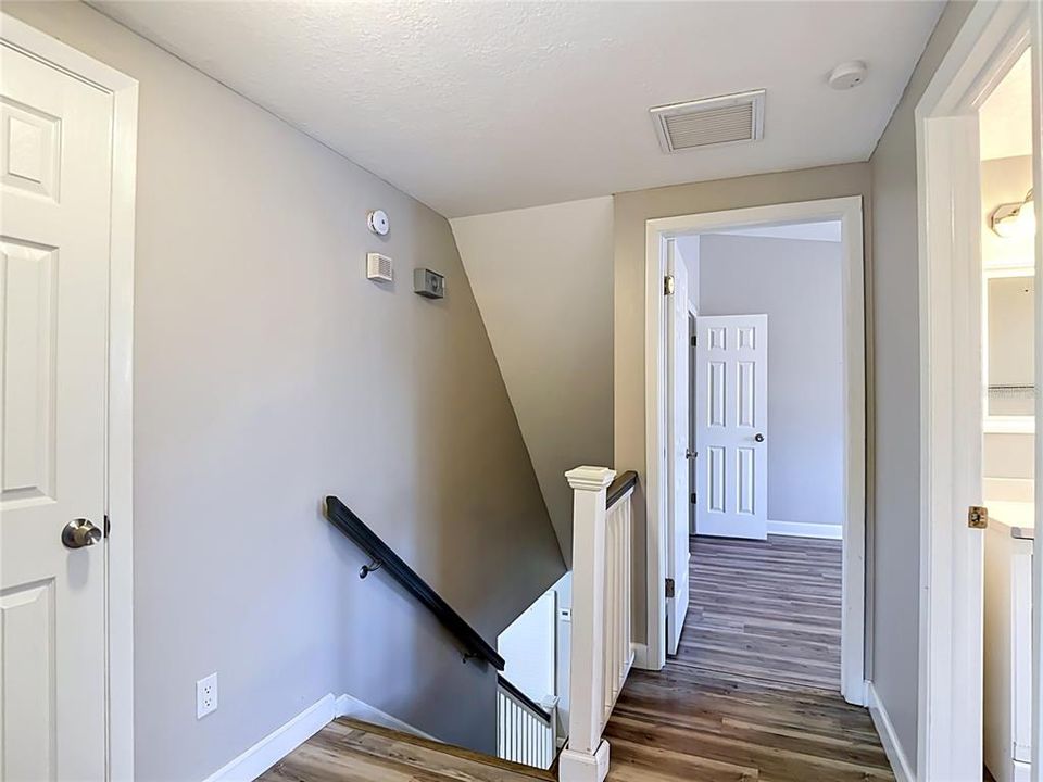 For Sale: $462,000 (4 beds, 2 baths, 1751 Square Feet)