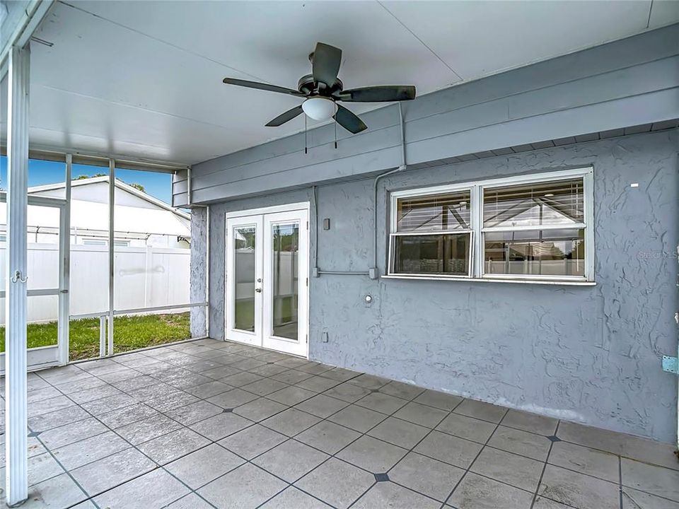 For Sale: $462,000 (4 beds, 2 baths, 1751 Square Feet)