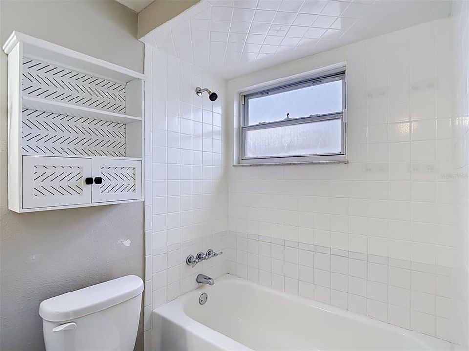 For Sale: $462,000 (4 beds, 2 baths, 1751 Square Feet)