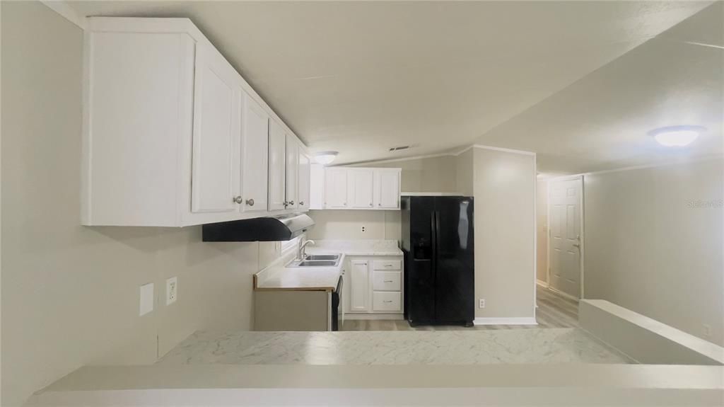 For Sale: $135,000 (3 beds, 2 baths, 1056 Square Feet)