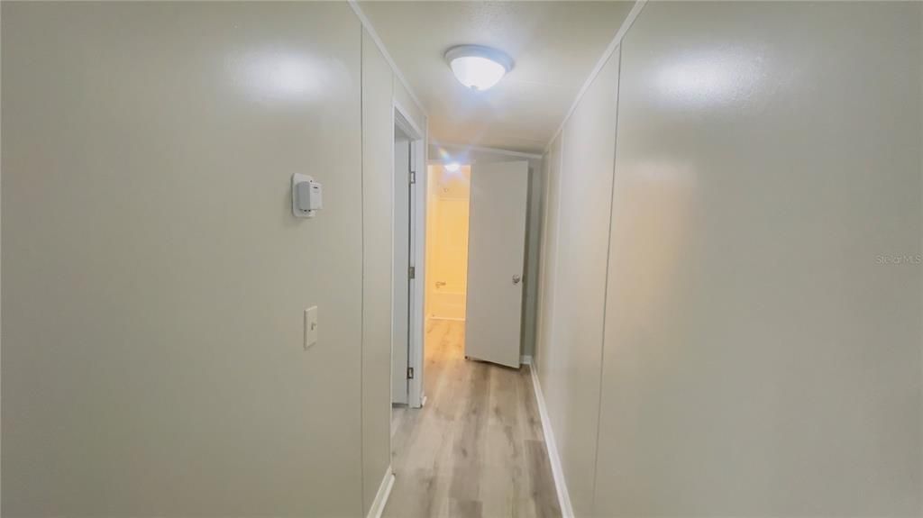 For Sale: $135,000 (3 beds, 2 baths, 1056 Square Feet)