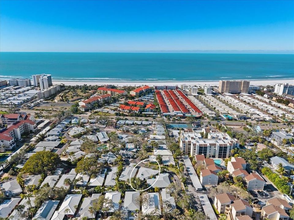 For Rent: $3,200 (2 beds, 2 baths, 1381 Square Feet)