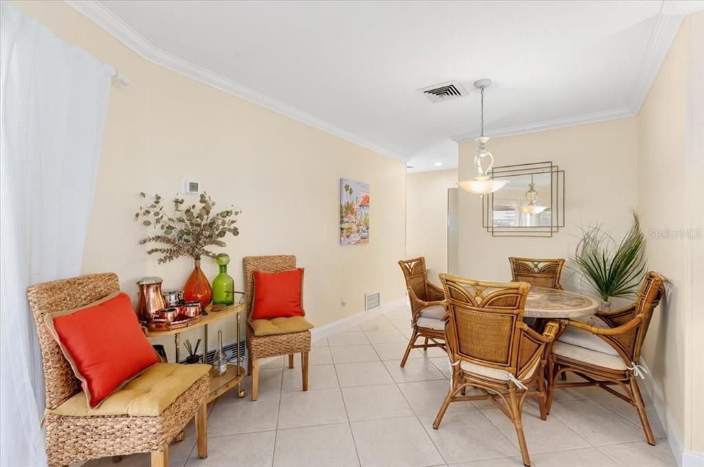 For Rent: $3,200 (2 beds, 2 baths, 1381 Square Feet)