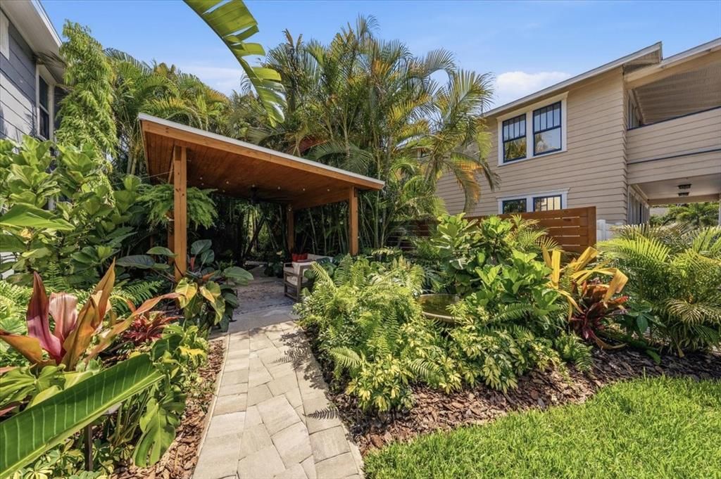 For Sale: $1,450,000 (4 beds, 4 baths, 2372 Square Feet)