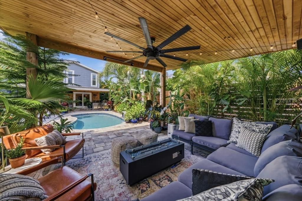 For Sale: $1,450,000 (4 beds, 4 baths, 2372 Square Feet)