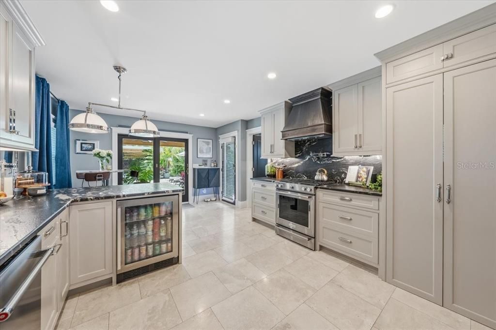 For Sale: $1,450,000 (4 beds, 4 baths, 2372 Square Feet)