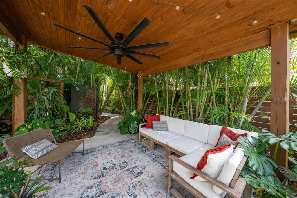 For Sale: $1,450,000 (4 beds, 4 baths, 2372 Square Feet)