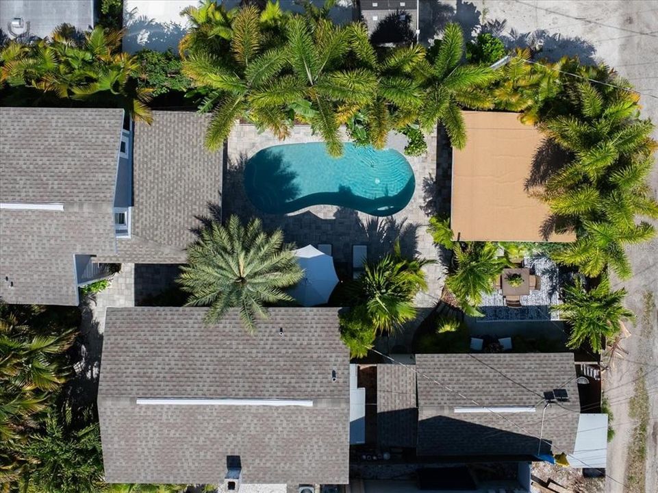 For Sale: $1,450,000 (4 beds, 4 baths, 2372 Square Feet)