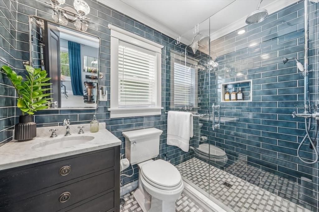 For Sale: $1,450,000 (4 beds, 4 baths, 2372 Square Feet)