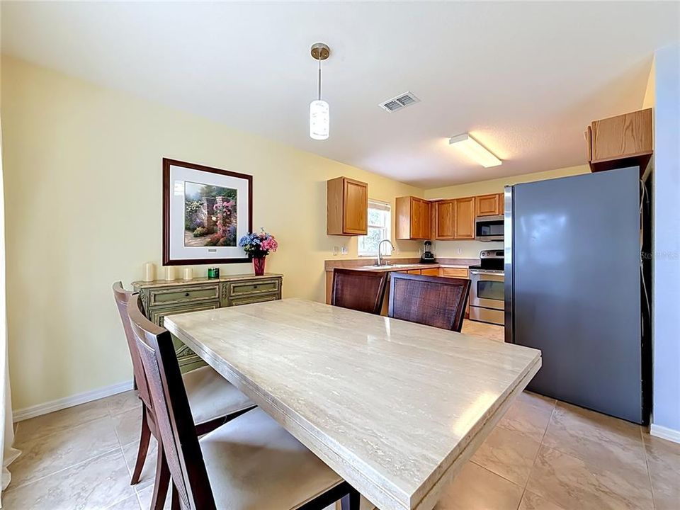 For Sale: $339,900 (3 beds, 2 baths, 1610 Square Feet)