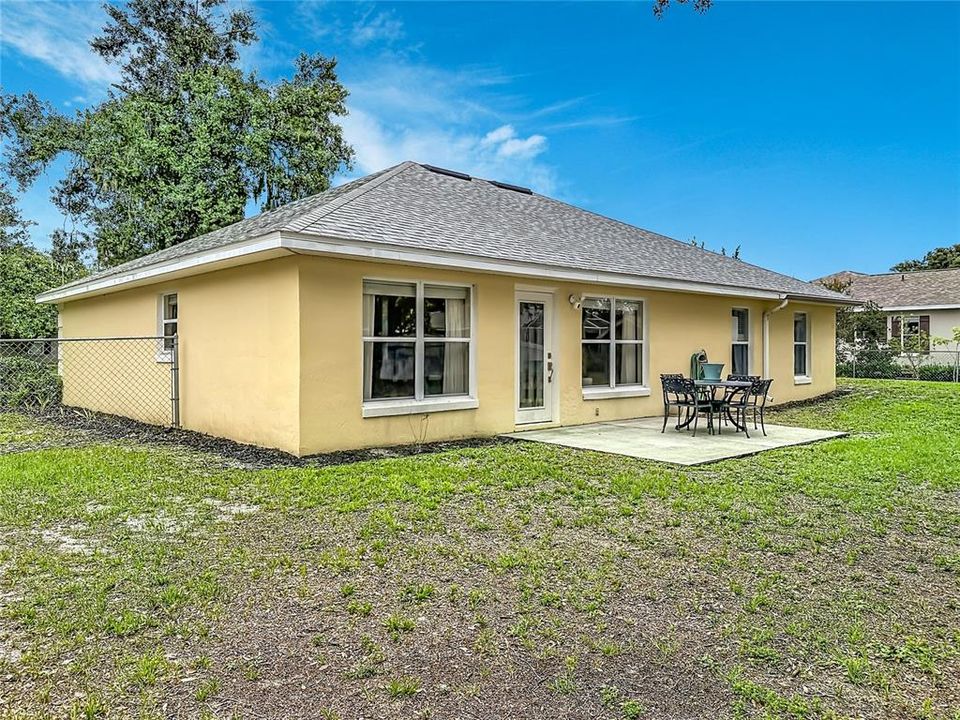 For Sale: $339,900 (3 beds, 2 baths, 1610 Square Feet)