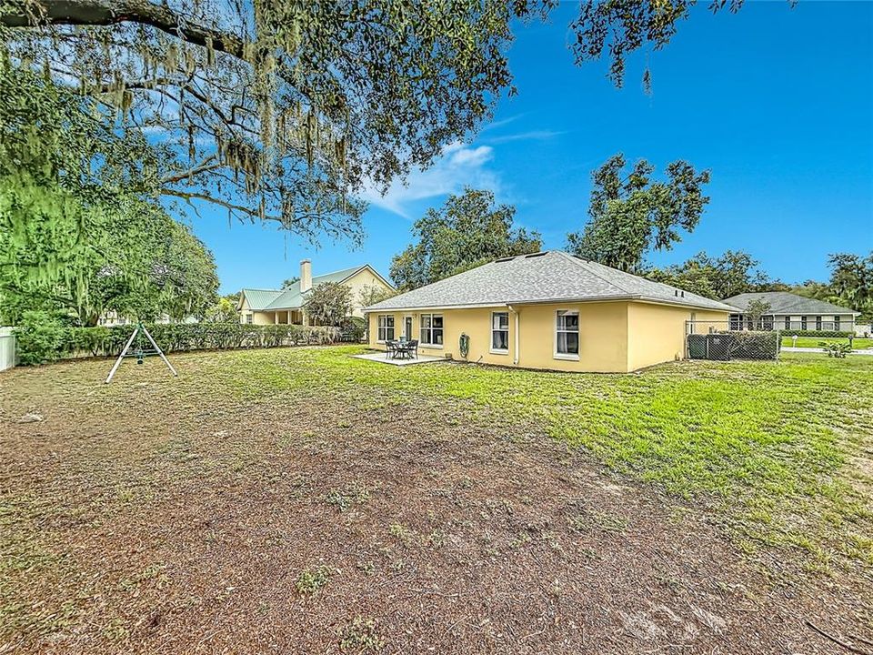 For Sale: $339,900 (3 beds, 2 baths, 1610 Square Feet)