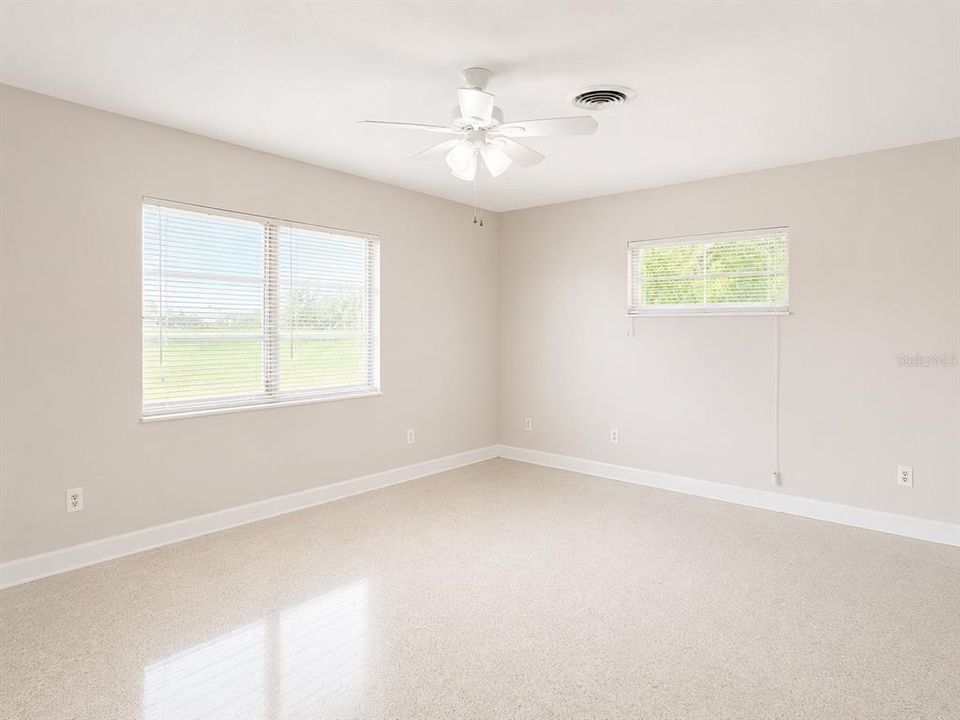 For Rent: $2,400 (3 beds, 2 baths, 2224 Square Feet)