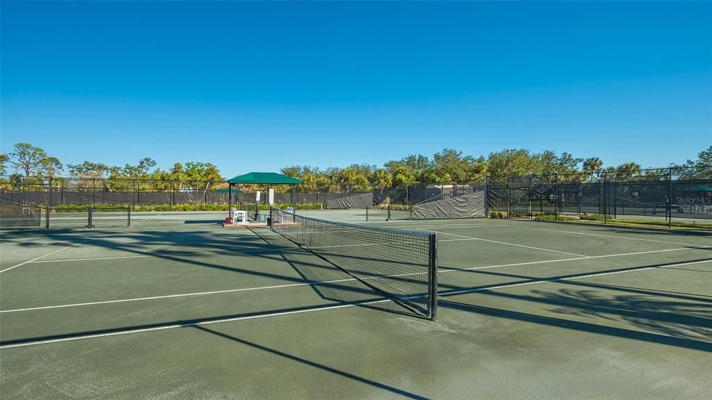 For Sale: $1,190,000 (4 beds, 3 baths, 3374 Square Feet)