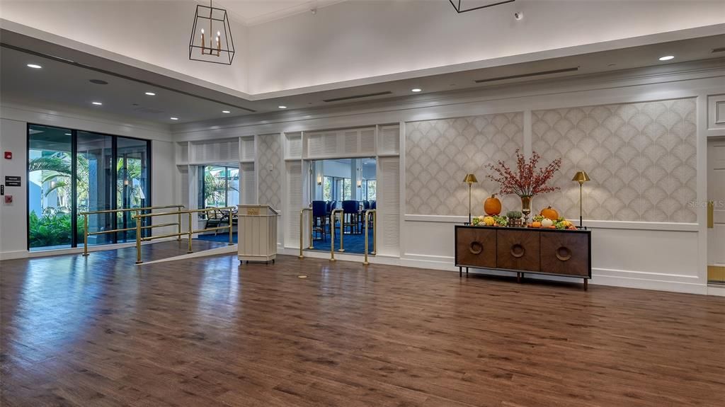 For Sale: $1,190,000 (4 beds, 3 baths, 3374 Square Feet)