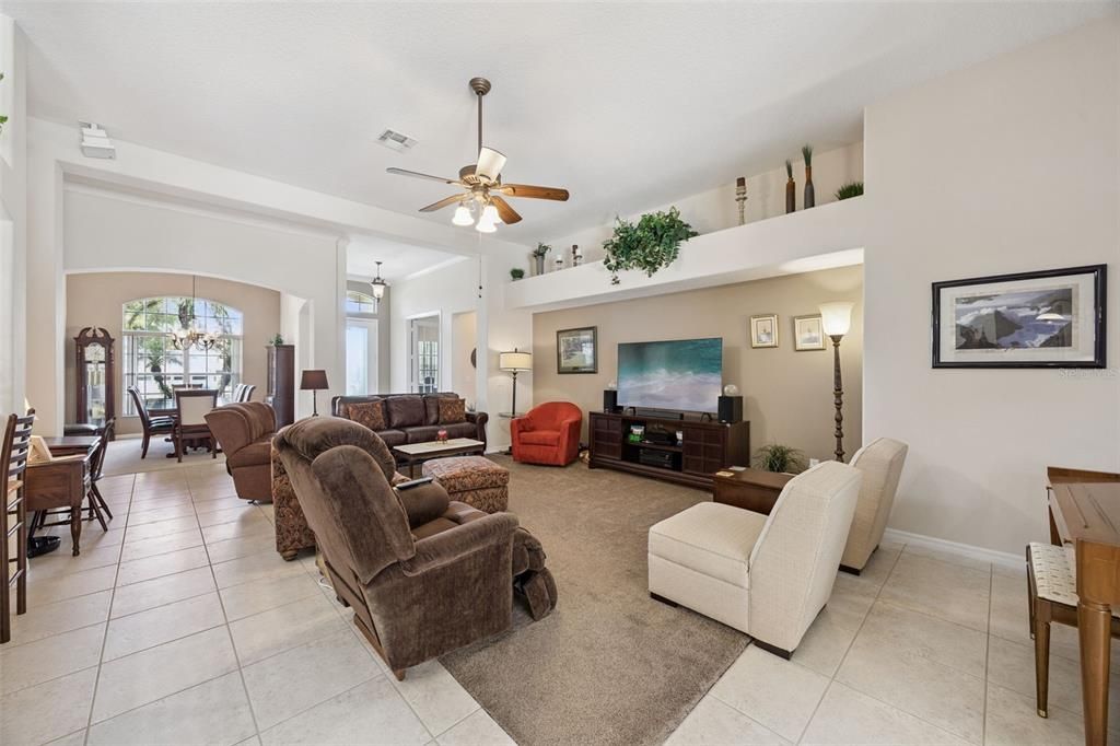 For Sale: $679,000 (4 beds, 4 baths, 3190 Square Feet)