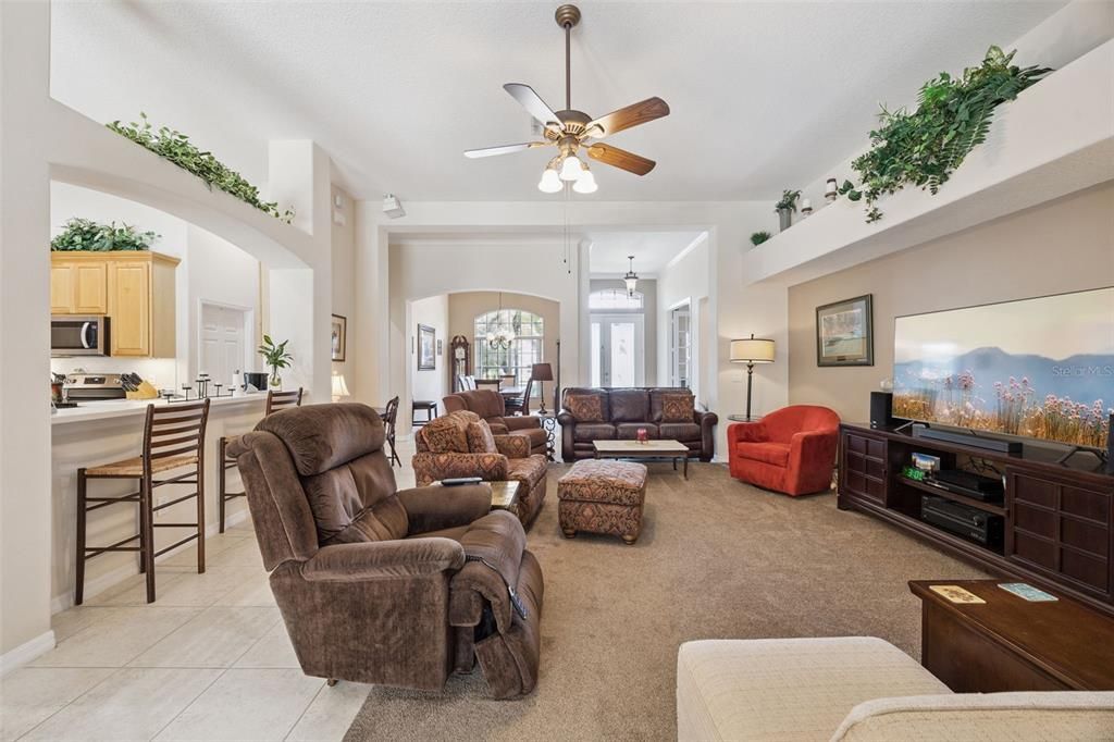For Sale: $679,000 (4 beds, 4 baths, 3190 Square Feet)