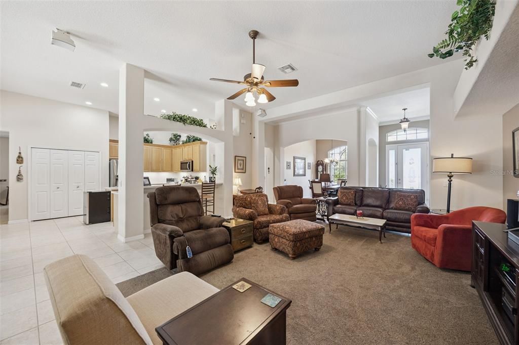 For Sale: $679,000 (4 beds, 4 baths, 3190 Square Feet)