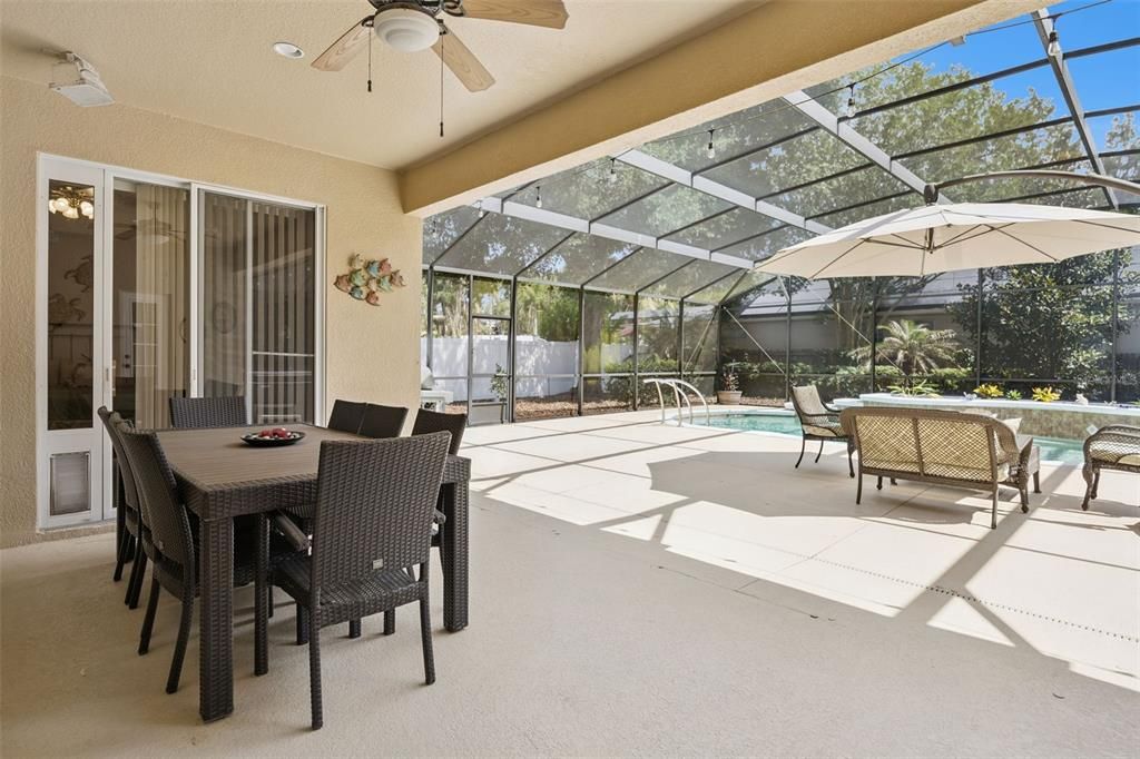 For Sale: $679,000 (4 beds, 4 baths, 3190 Square Feet)