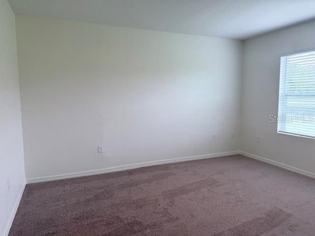 For Rent: $2,150 (3 beds, 2 baths, 1672 Square Feet)