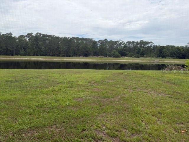 For Rent: $2,150 (3 beds, 2 baths, 1672 Square Feet)