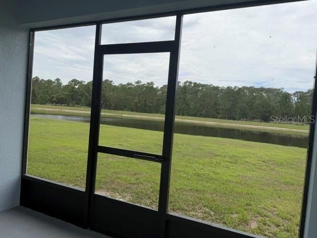 For Rent: $2,150 (3 beds, 2 baths, 1672 Square Feet)