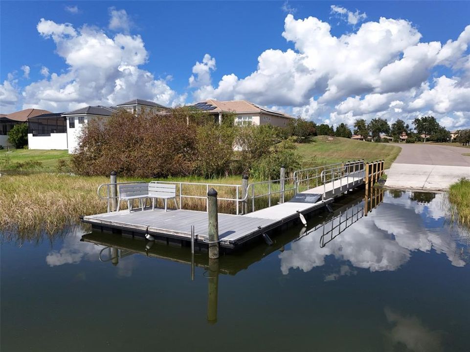 For Sale: $514,500 (4 beds, 3 baths, 2572 Square Feet)