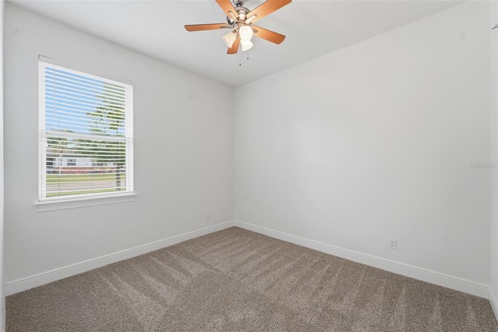 For Sale: $354,900 (3 beds, 2 baths, 1596 Square Feet)