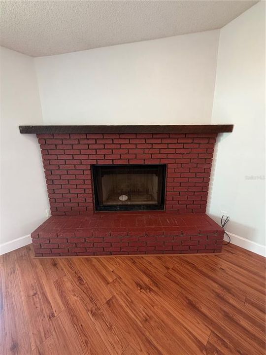 В аренду: $2,500 (4 спален, 2 ванн, 1628 Квадратных фут)