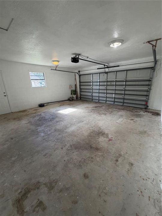 В аренду: $2,500 (4 спален, 2 ванн, 1628 Квадратных фут)