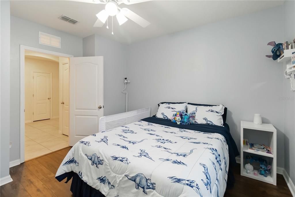 En Venta: $407,990 (4 camas, 2 baños, 1846 Pies cuadrados)