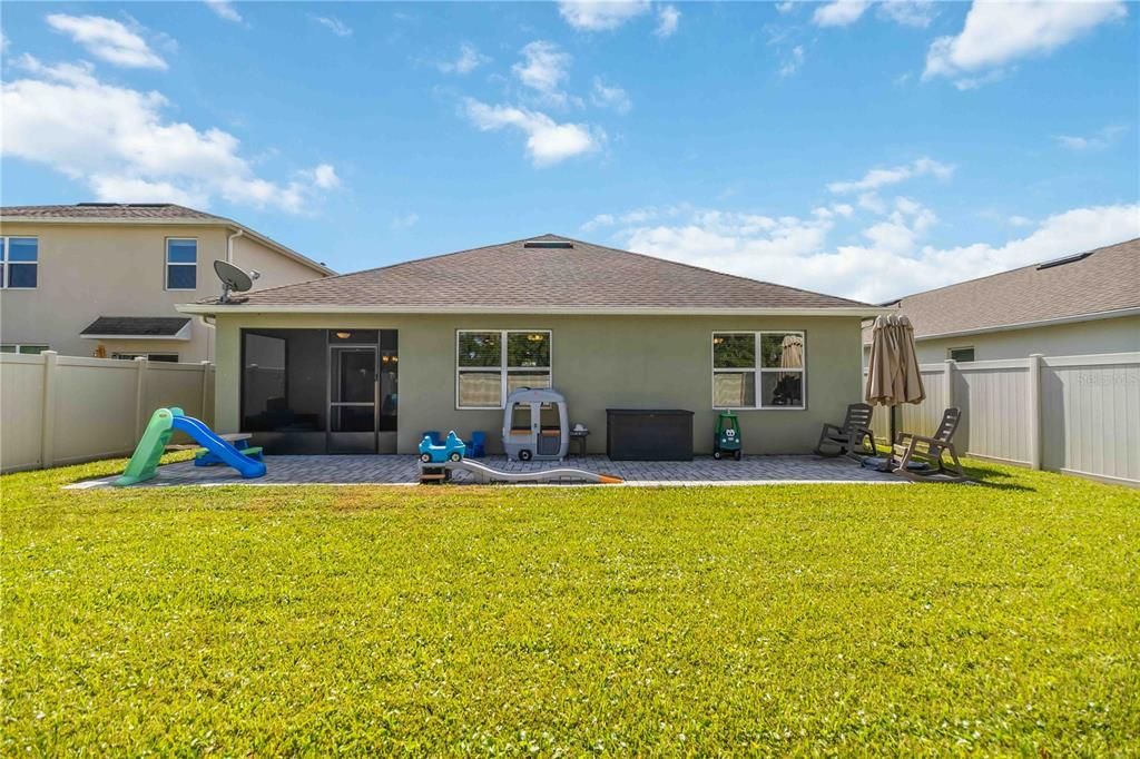 En Venta: $407,990 (4 camas, 2 baños, 1846 Pies cuadrados)
