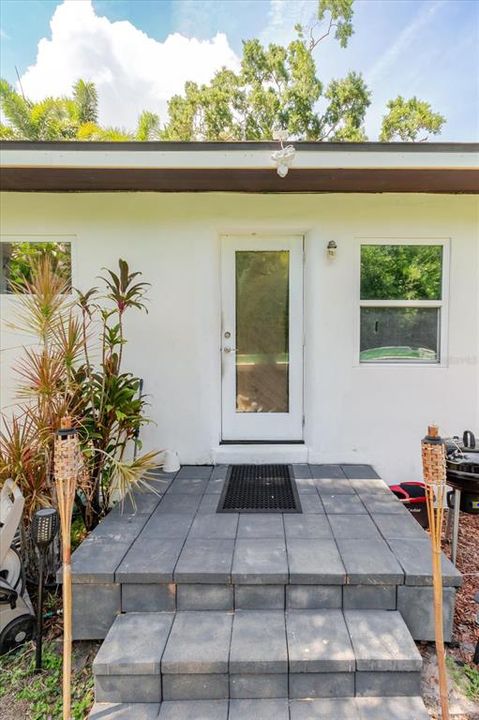 For Sale: $799,000 (2 beds, 2 baths, 1500 Square Feet)