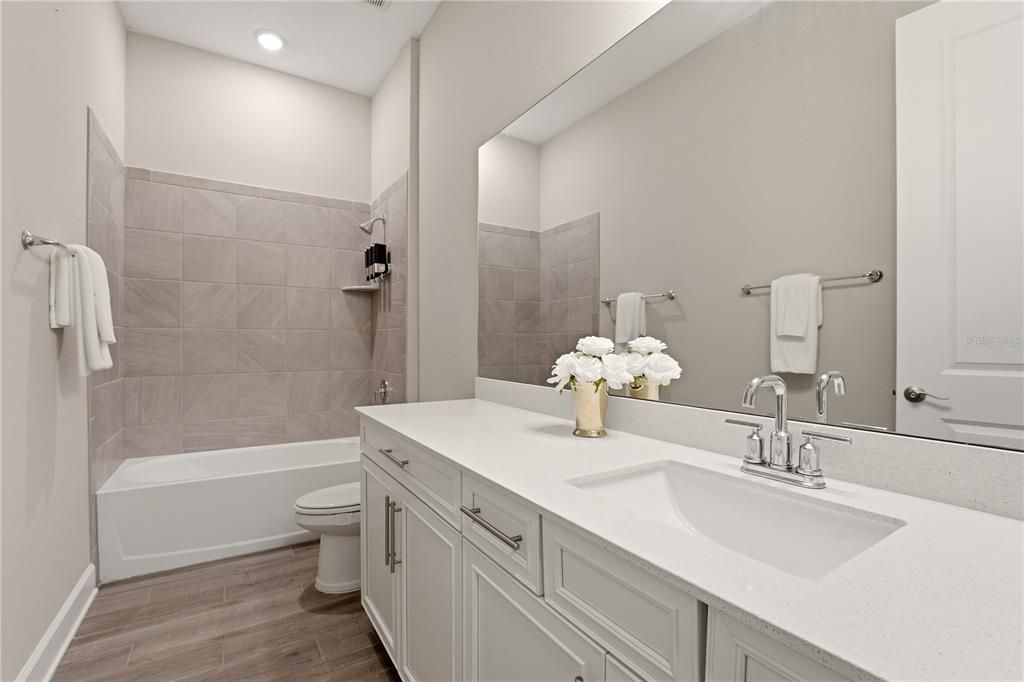 : $1,065,000 (5 beds, 4 baths, 4055 Square Feet)