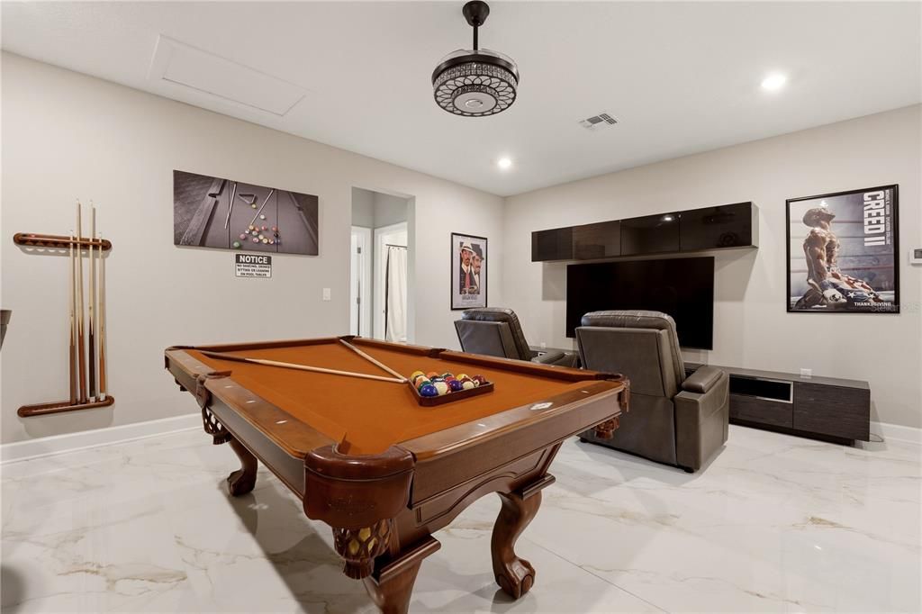 : $1,065,000 (5 beds, 4 baths, 4055 Square Feet)