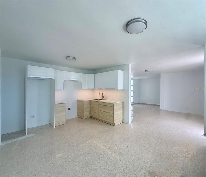 На продажу: $265,000 (3 спален, 2 ванн, 1172 Квадратных фут)