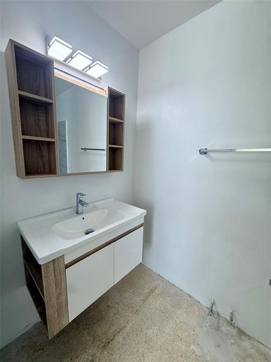 На продажу: $265,000 (3 спален, 2 ванн, 1172 Квадратных фут)