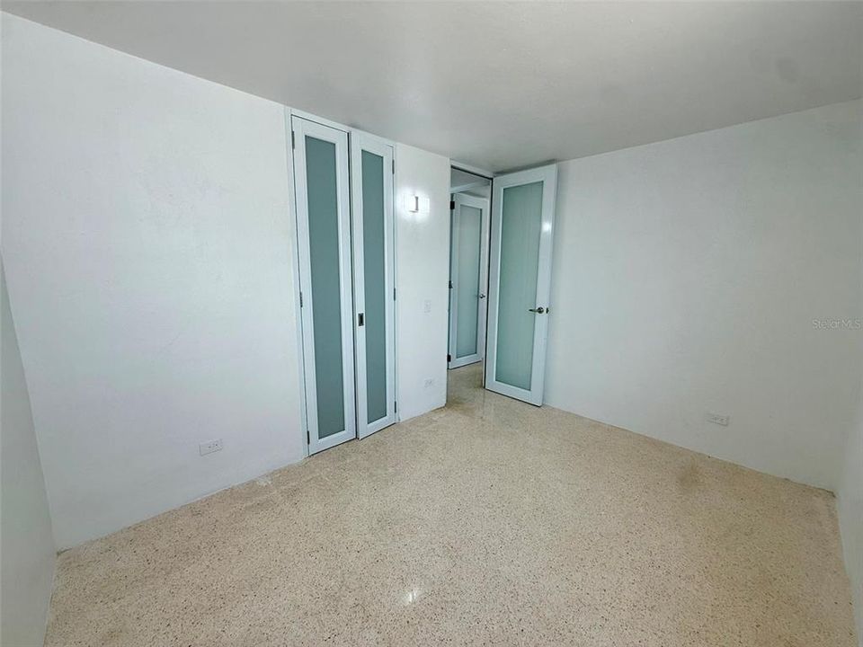 На продажу: $265,000 (3 спален, 2 ванн, 1172 Квадратных фут)