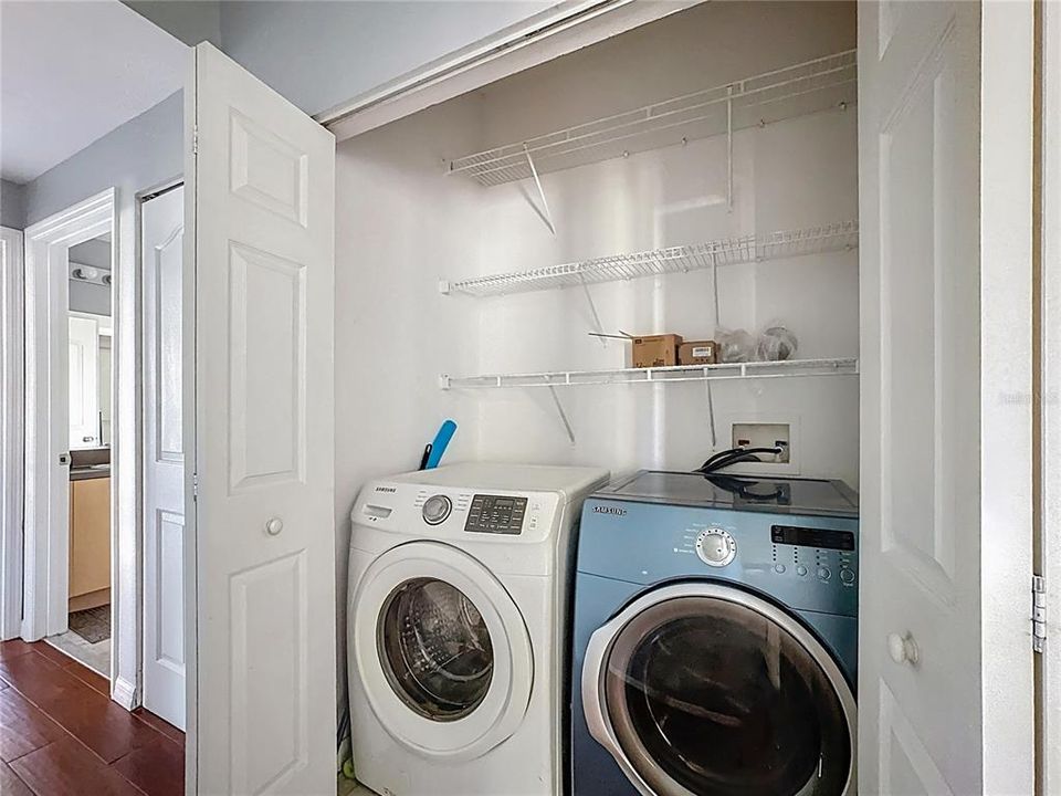 For Sale: $385,000 (3 beds, 2 baths, 1544 Square Feet)