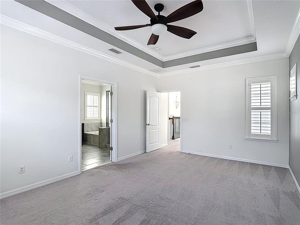For Sale: $660,000 (3 beds, 2 baths, 2111 Square Feet)