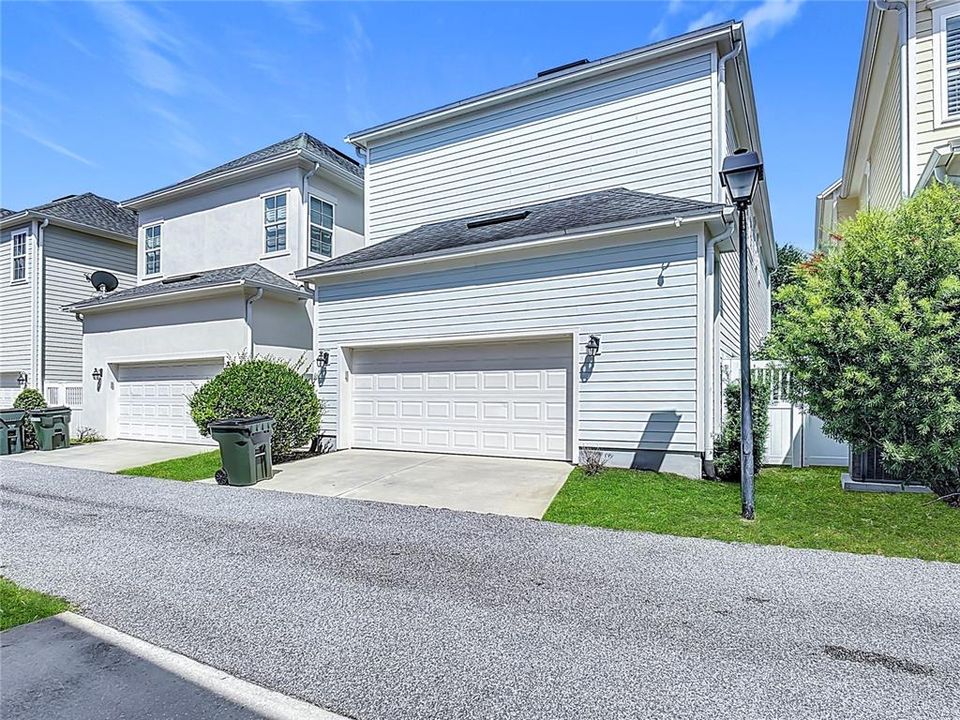 For Sale: $660,000 (3 beds, 2 baths, 2111 Square Feet)
