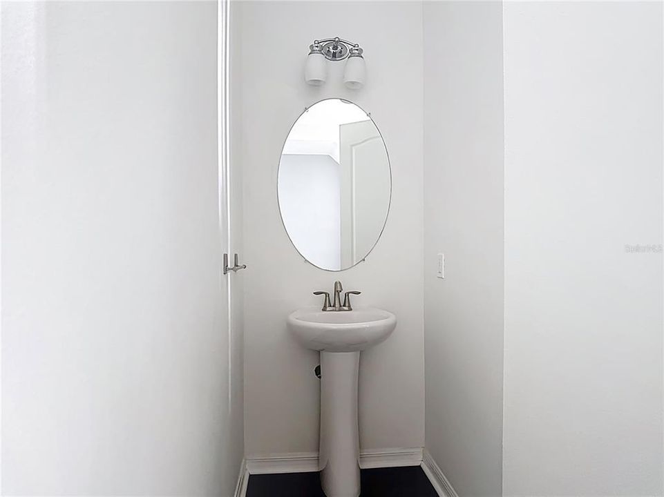 For Sale: $660,000 (3 beds, 2 baths, 2111 Square Feet)