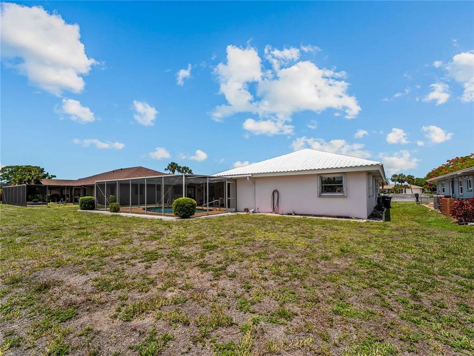 For Sale: $347,700 (3 beds, 2 baths, 1664 Square Feet)