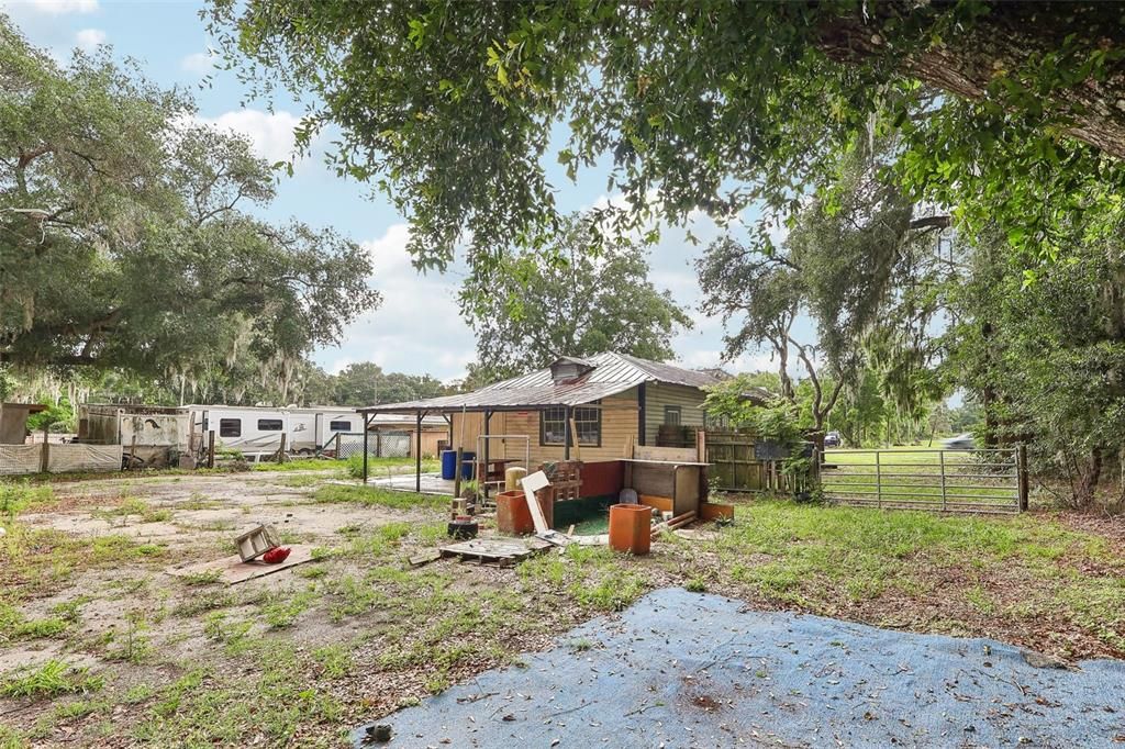 For Sale: $115,000 (4 beds, 2 baths, 1408 Square Feet)