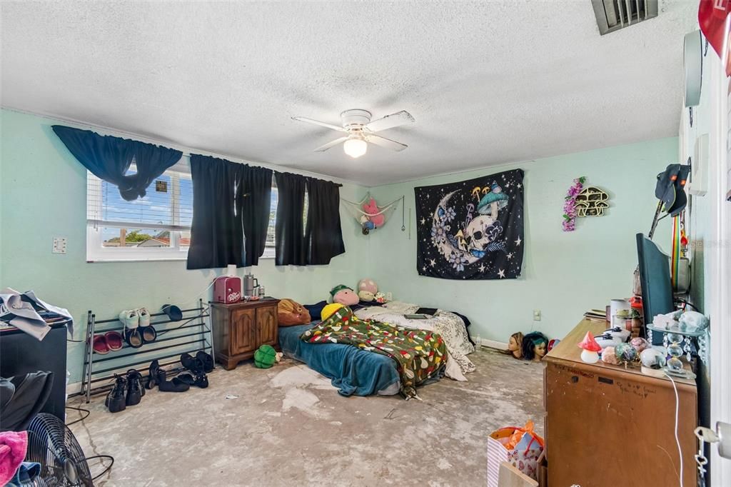 En Venta: $244,900 (2 camas, 2 baños, 1487 Pies cuadrados)
