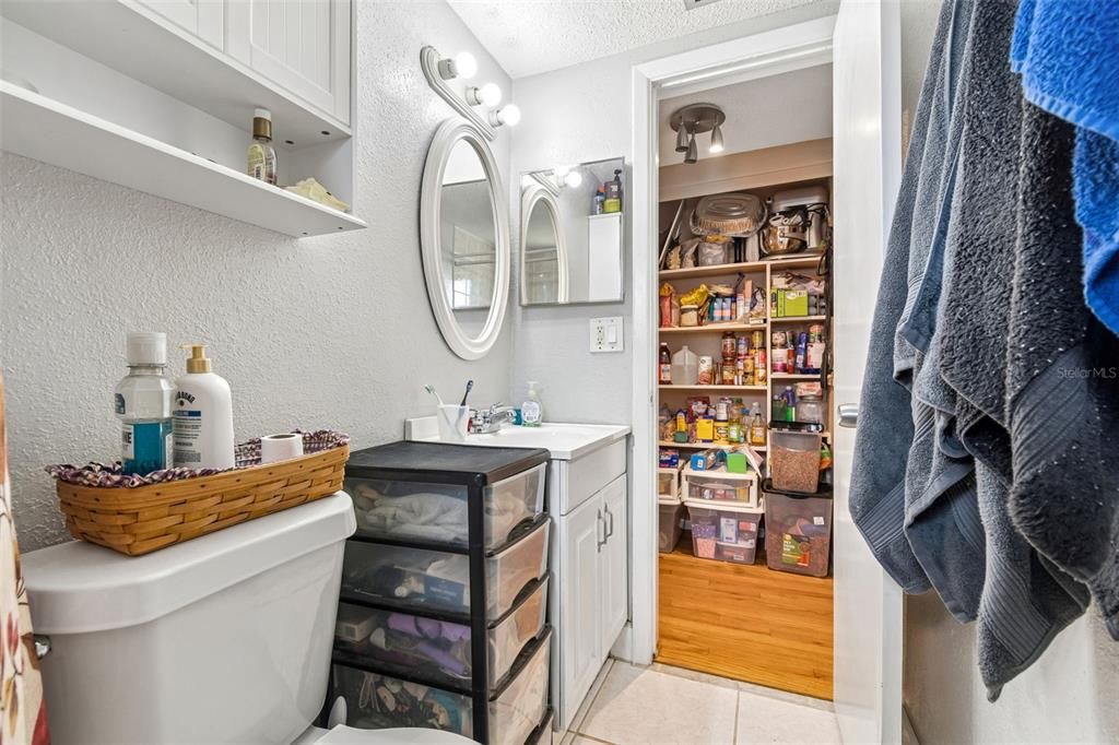 En Venta: $244,900 (2 camas, 2 baños, 1487 Pies cuadrados)